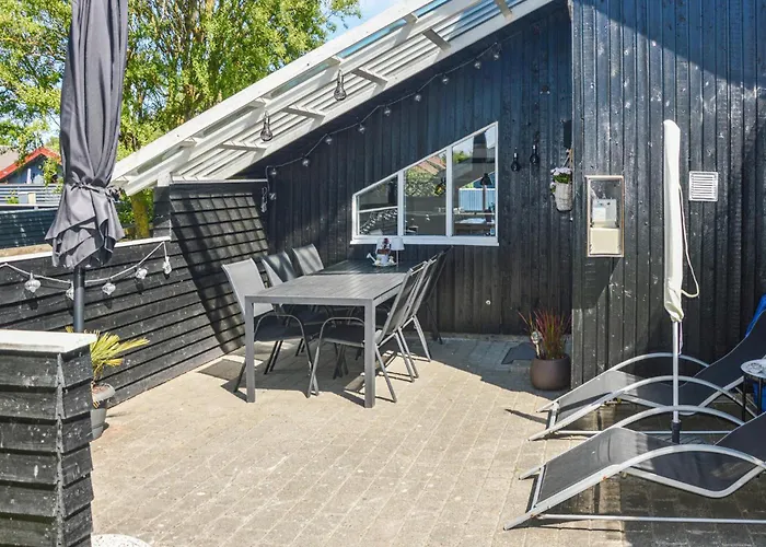 One-bedroom In Holiday home *